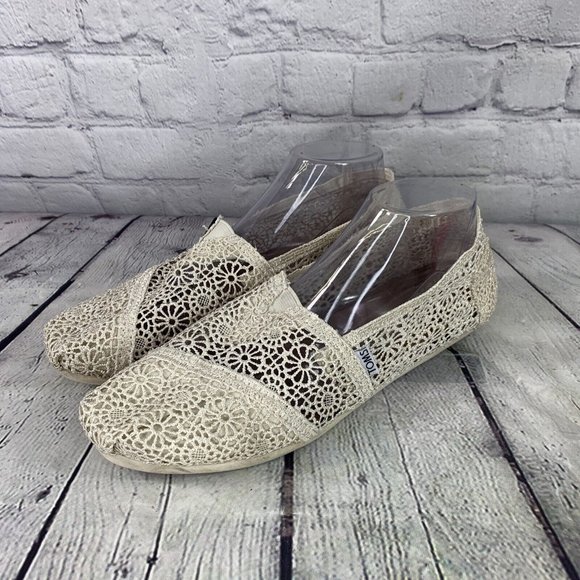 TOMS Shoes - TOMS Ivory Moroccan Crochet Lace Classic Alpargata Slip-on Shoes Size 11